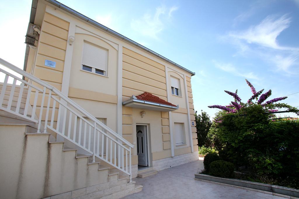 Villa In Seget Τρογκίρ Εξωτερικό φωτογραφία